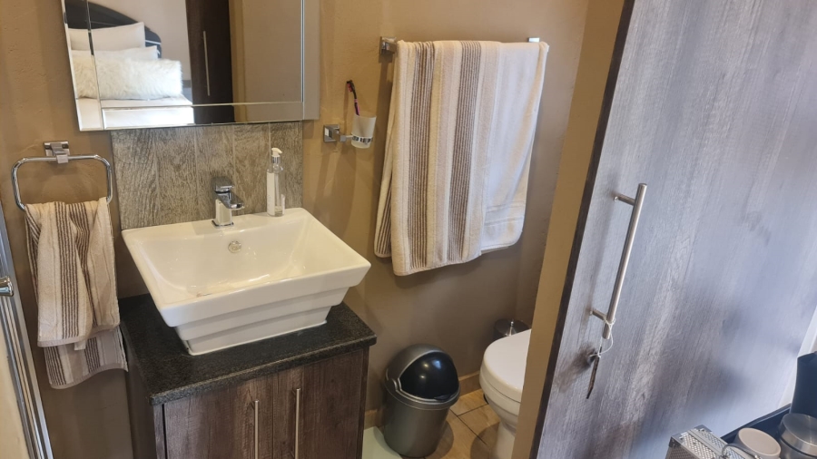 7 Bedroom Property for Sale in Cashan North West